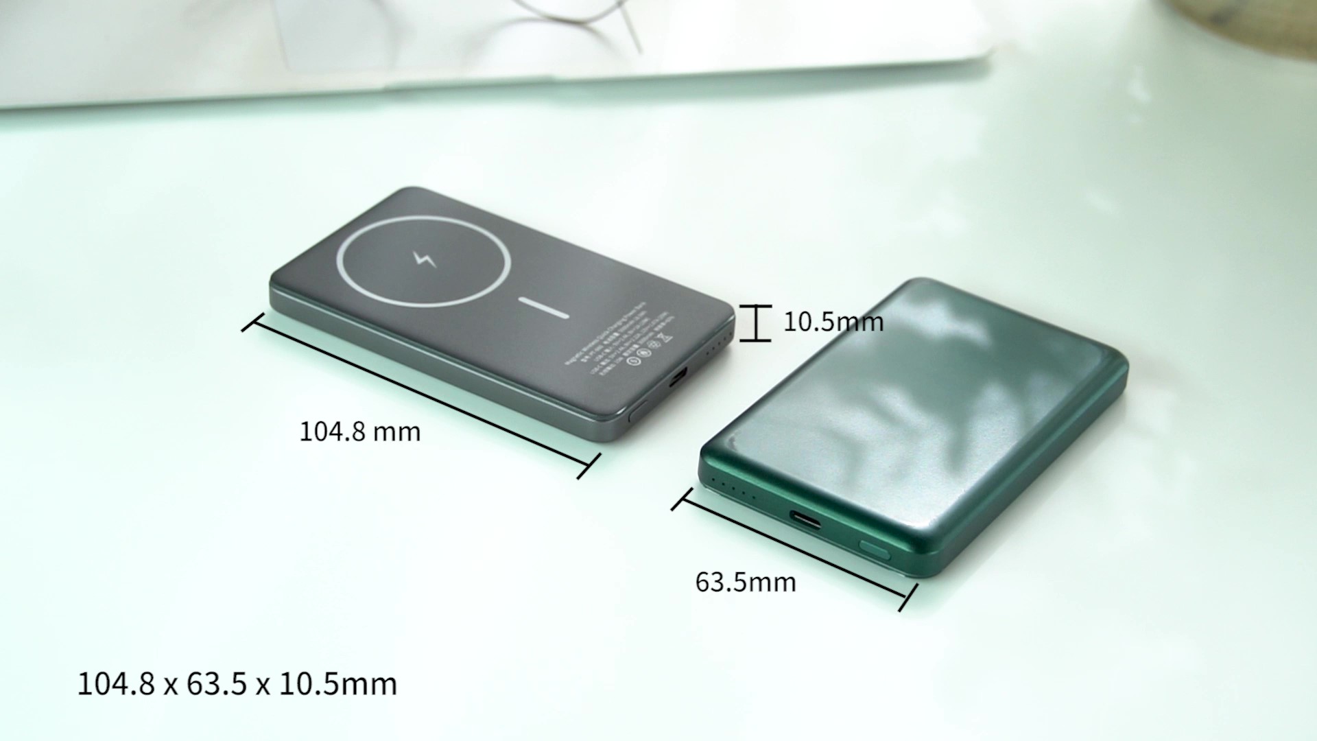 PT-980/PT-978 5000mAh/10000mAh 15W无线充 + 20W快充 磁吸无线充移动电源
